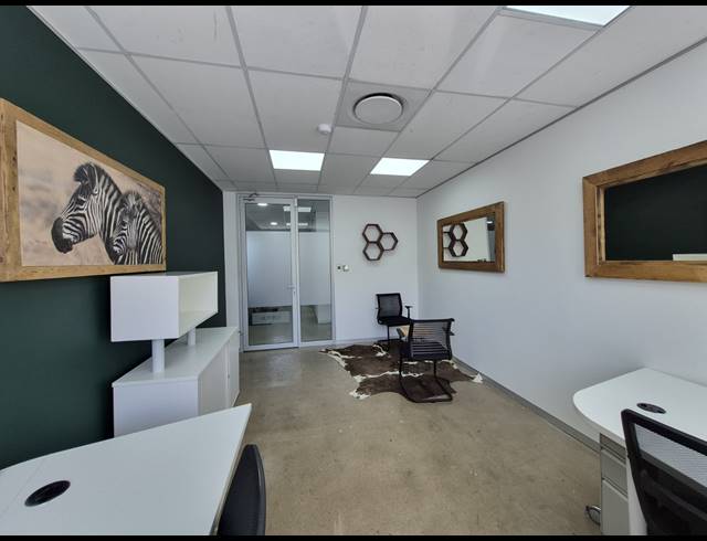 26M² OFFICE TO LET IN ROSEBANK